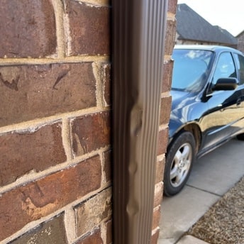 Home gutter damage fixed by Belter Roofing and Construction.