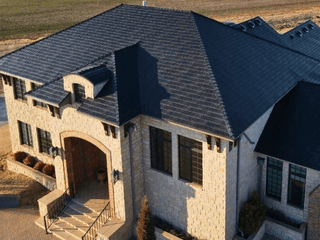 Hail-resistant roof installation on Oklahoma home by Belter Roofing featuring durable impact-resistant shingles